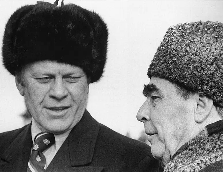 کلاه روسی و رهبران جهان