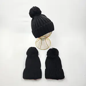 کلاه دخترانه زمستانی تک پوم